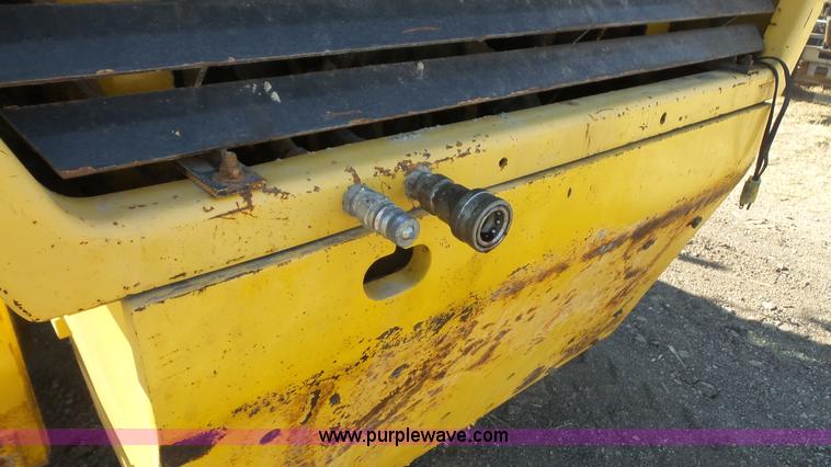 image for item L3695 2003 Komatsu GD650A motor grader