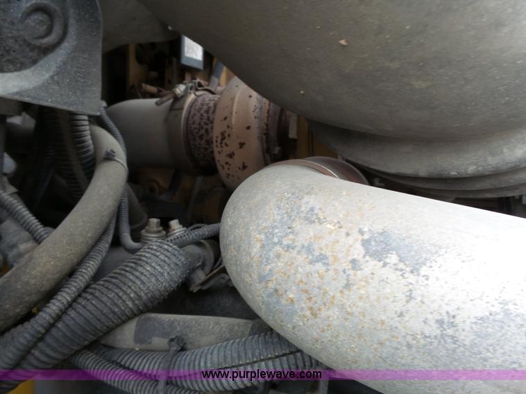 image for item L3721 2006 Freightliner Business Class M2 ambulance