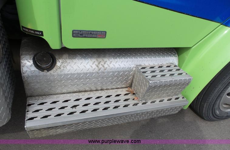 image for item L3721 2006 Freightliner Business Class M2 ambulance