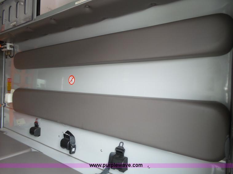 image for item L3721 2006 Freightliner Business Class M2 ambulance