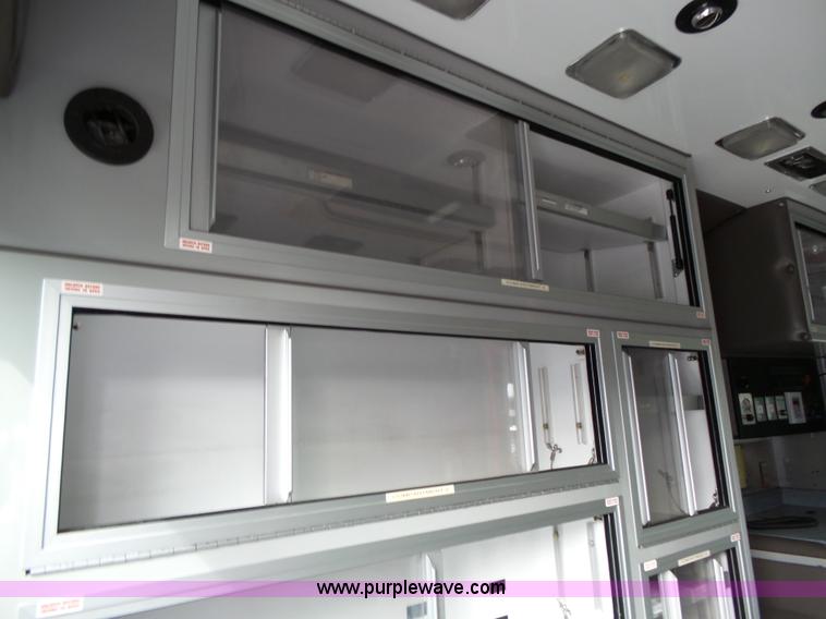 image for item L3721 2006 Freightliner Business Class M2 ambulance