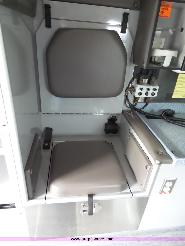 image for item L3721 2006 Freightliner Business Class M2 ambulance