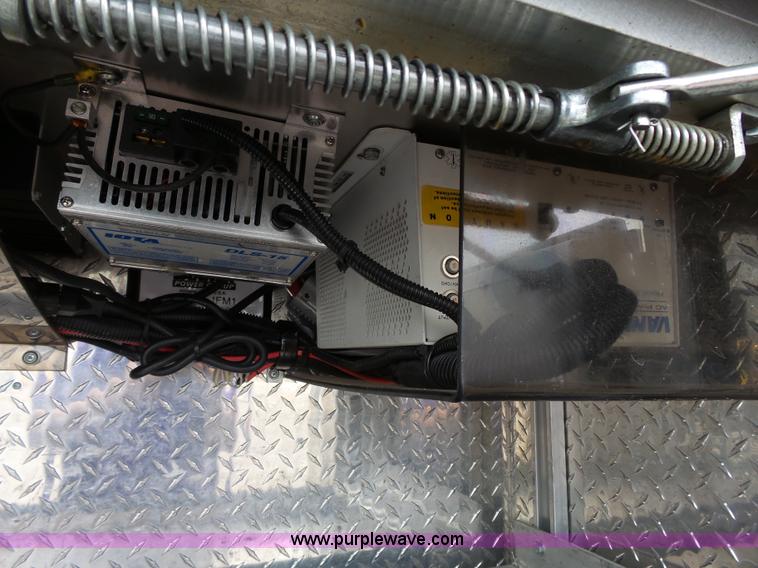 image for item L3723 2005 Freightliner Business Class M2 ambulance