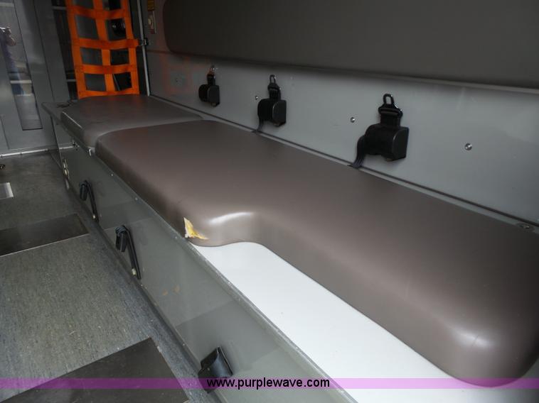 image for item L3723 2005 Freightliner Business Class M2 ambulance