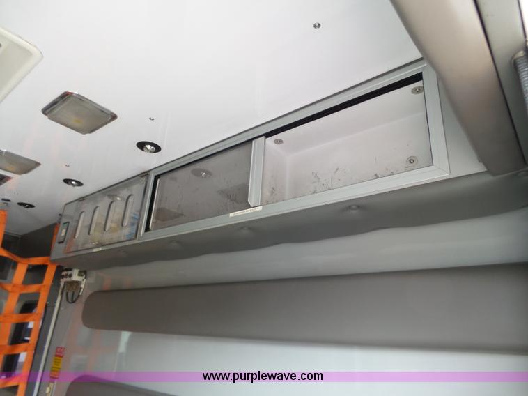 image for item L3723 2005 Freightliner Business Class M2 ambulance