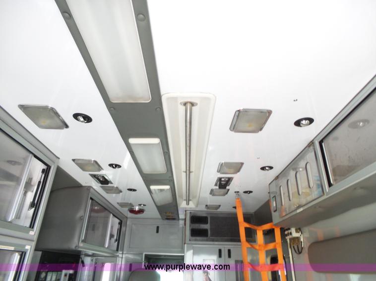 image for item L3723 2005 Freightliner Business Class M2 ambulance