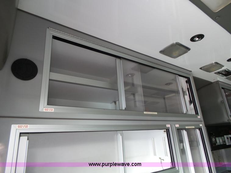 image for item L3723 2005 Freightliner Business Class M2 ambulance