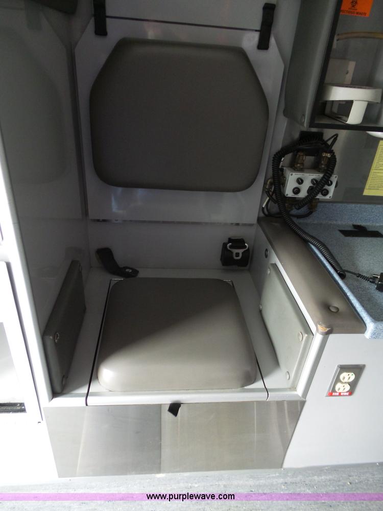 image for item L3723 2005 Freightliner Business Class M2 ambulance