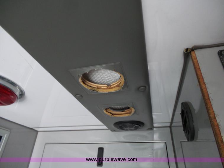 image for item L3723 2005 Freightliner Business Class M2 ambulance