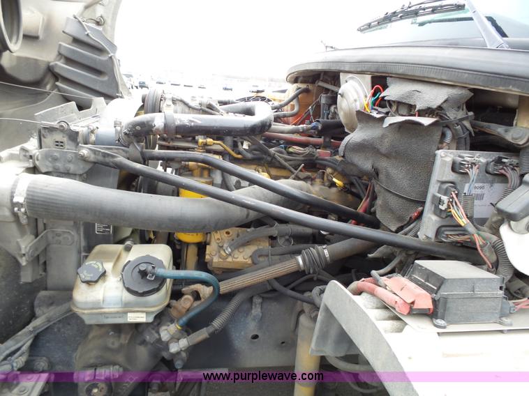 image for item L3723 2005 Freightliner Business Class M2 ambulance