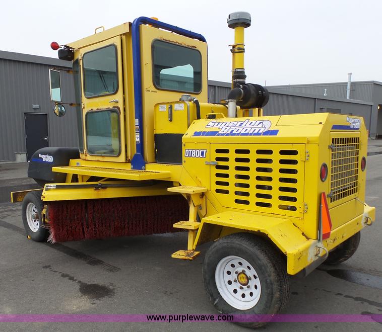 image for item L3724 Superior DT80CT broom