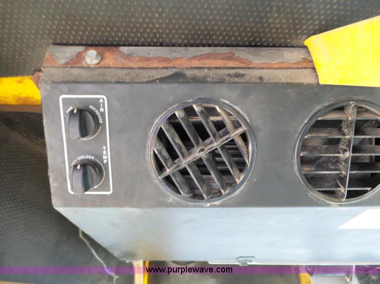 image for item L3724 Superior DT80CT broom