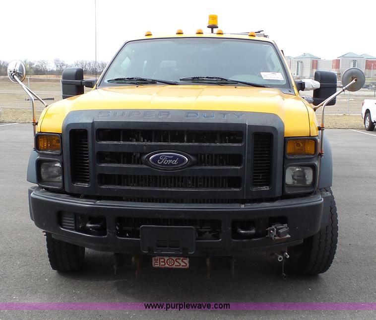 image for item L3727 2008 Ford F450 Super Duty XL Crew Cab flatbed truck