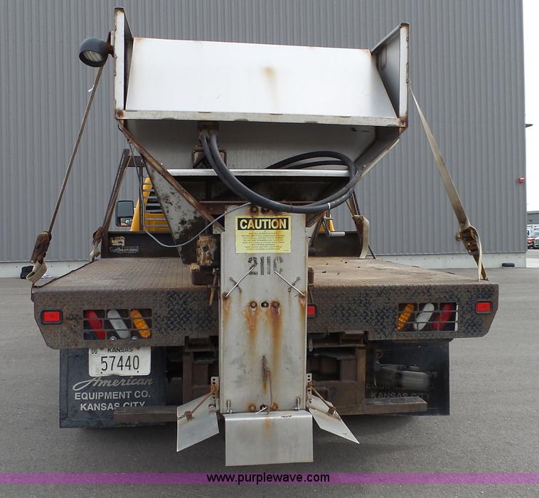 image for item L3727 2008 Ford F450 Super Duty XL Crew Cab flatbed truck