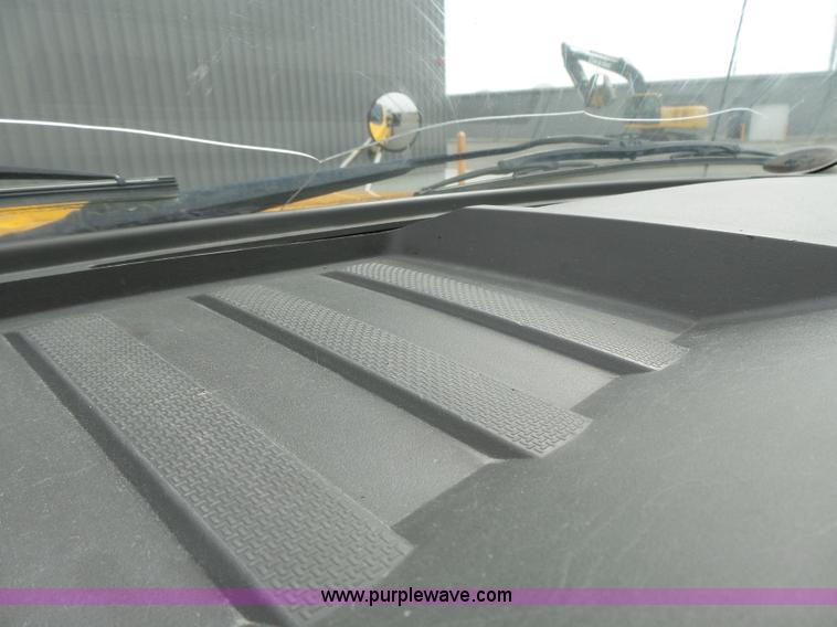 image for item L3727 2008 Ford F450 Super Duty XL Crew Cab flatbed truck