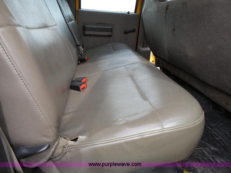 image for item L3727 2008 Ford F450 Super Duty XL Crew Cab flatbed truck