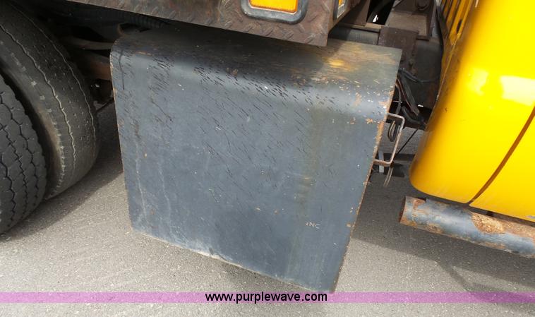 image for item L3727 2008 Ford F450 Super Duty XL Crew Cab flatbed truck