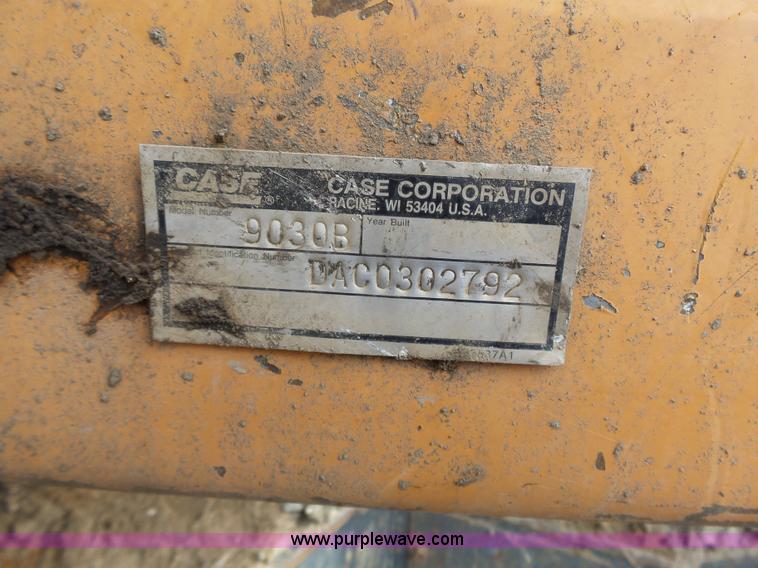 image for item L3748 1999 Case 9030B excavator
