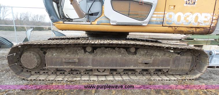 image for item L3748 1999 Case 9030B excavator