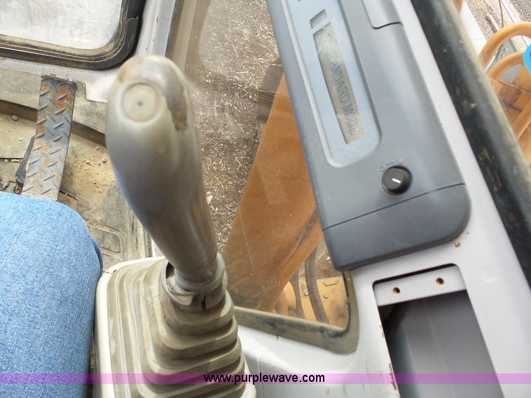 image for item L3748 1999 Case 9030B excavator