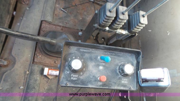 image for item L4751 1992 International 4900 dump truck