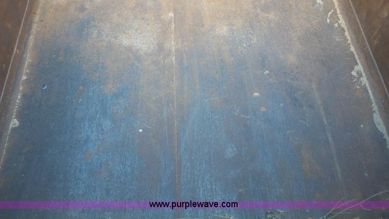 image for item L4751 1992 International 4900 dump truck