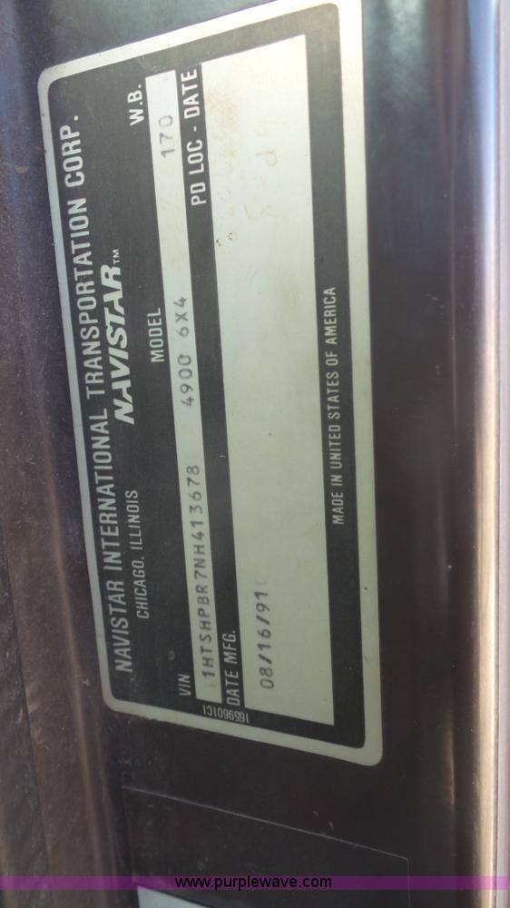 image for item L4751 1992 International 4900 dump truck