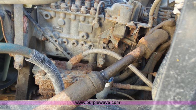 image for item L4753 1995 Ford F800 Super Duty dump truck