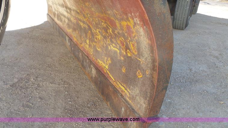 image for item L4753 1995 Ford F800 Super Duty dump truck