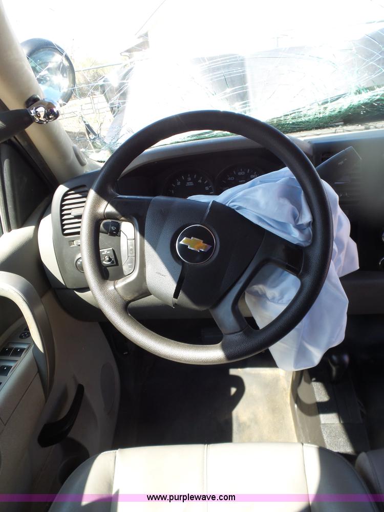 image for item L5788 2011 Chevrolet Silverado Ext. Cab pickup truck