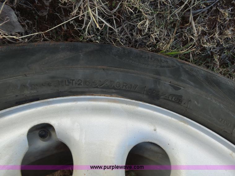 image for item L5788 2011 Chevrolet Silverado Ext. Cab pickup truck