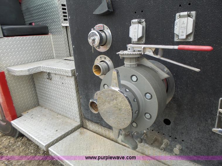 image for item L7130 1991 Pierce Crew Cab fire truck