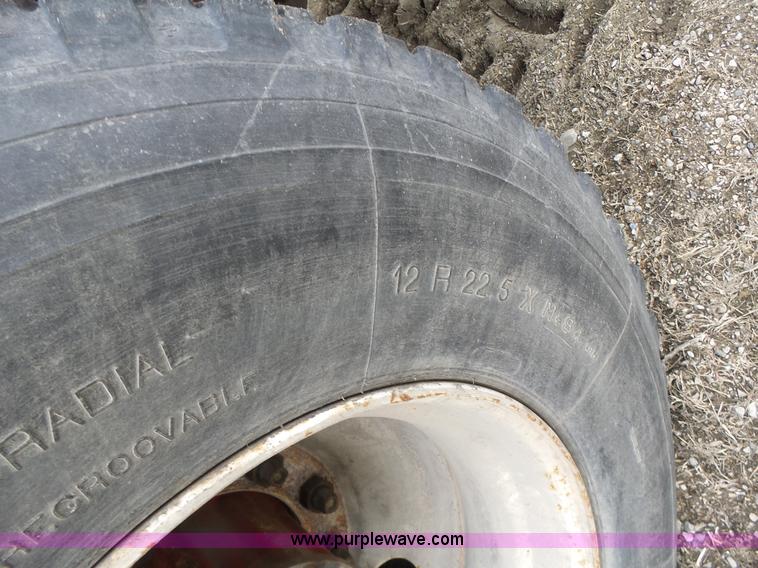 image for item L7130 1991 Pierce Crew Cab fire truck