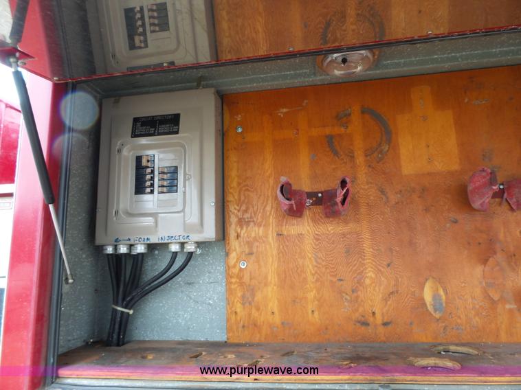 image for item L7130 1991 Pierce Crew Cab fire truck