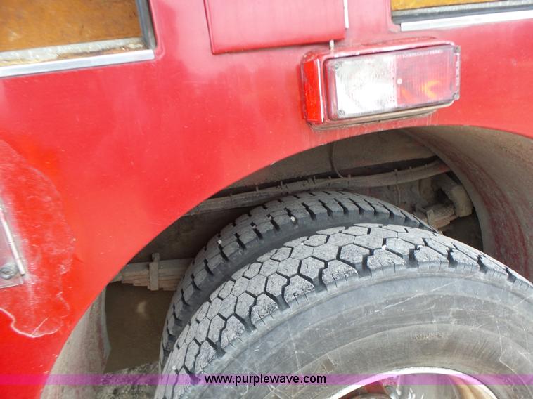 image for item L7130 1991 Pierce Crew Cab fire truck