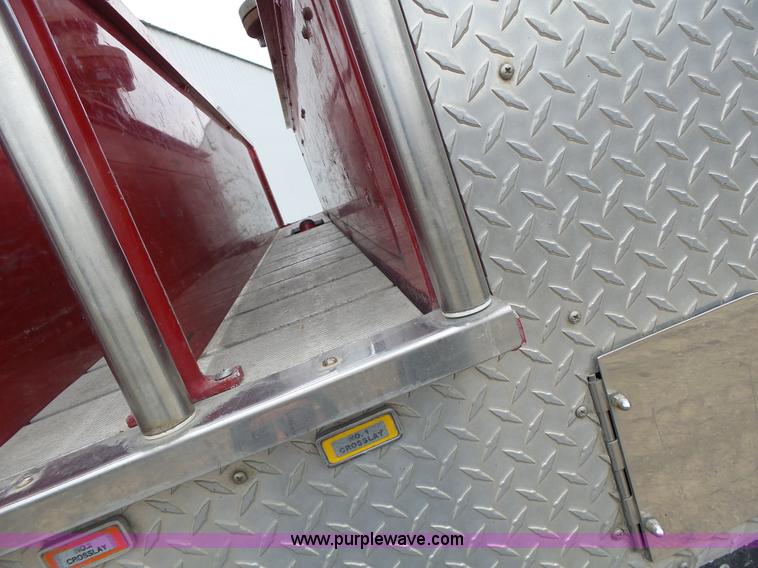 image for item L7130 1991 Pierce Crew Cab fire truck