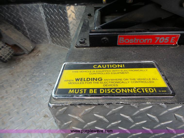 image for item L7130 1991 Pierce Crew Cab fire truck