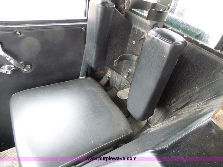 image for item L7130 1991 Pierce Crew Cab fire truck