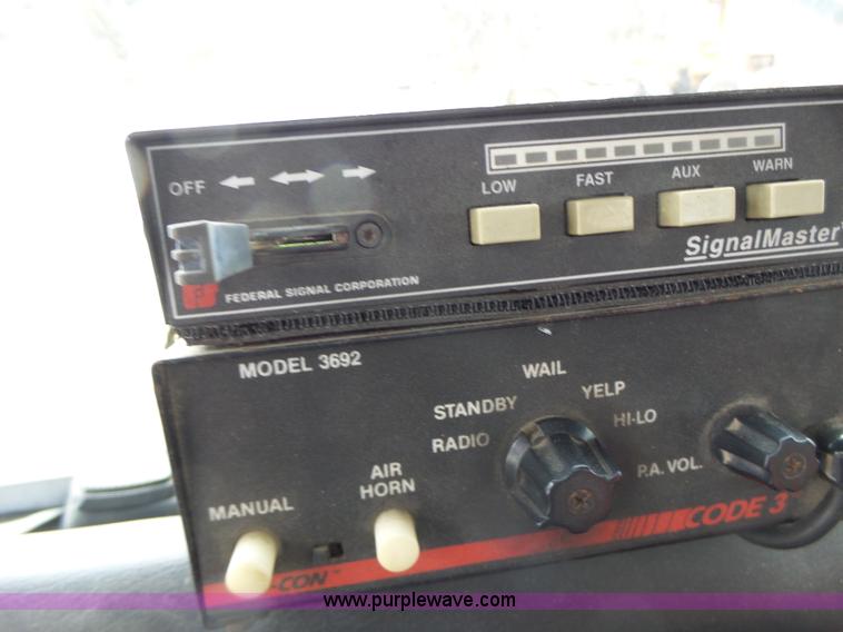 image for item L7130 1991 Pierce Crew Cab fire truck