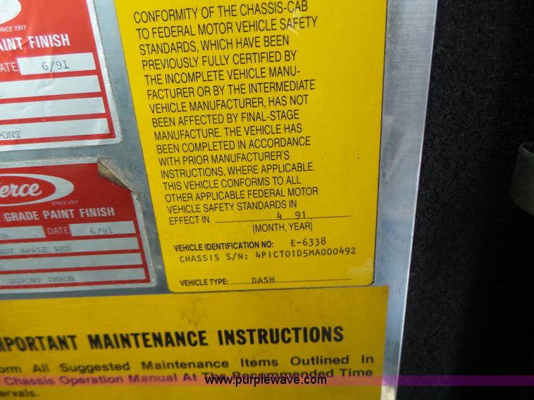 image for item L7130 1991 Pierce Crew Cab fire truck