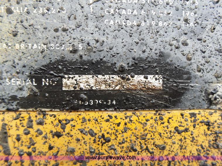 image for item L7131 1966 Allis Chalmers M100 motor grader