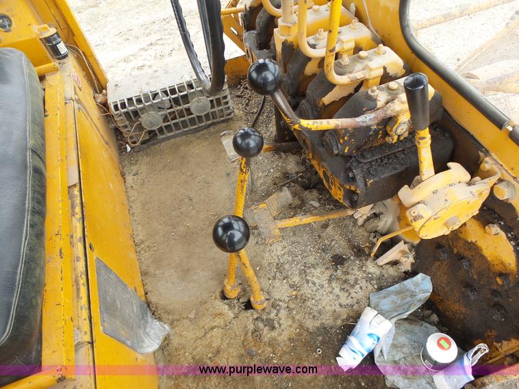 image for item L7131 1966 Allis Chalmers M100 motor grader