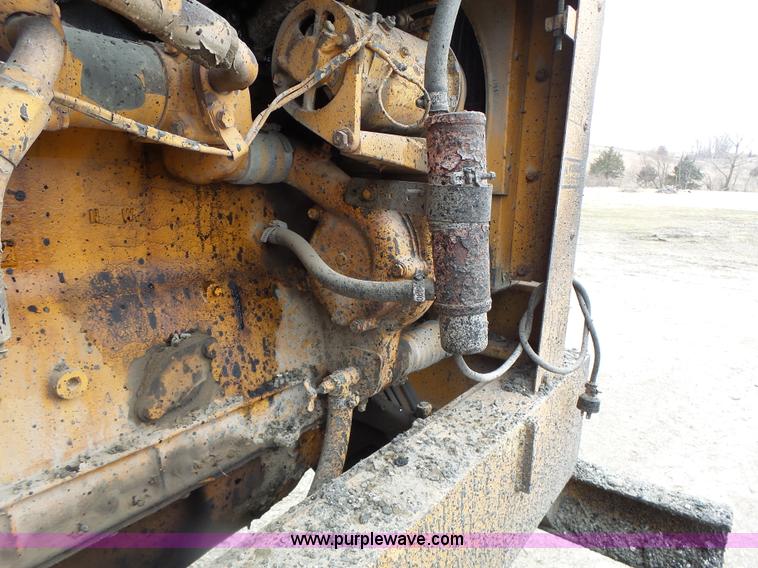 image for item L7131 1966 Allis Chalmers M100 motor grader