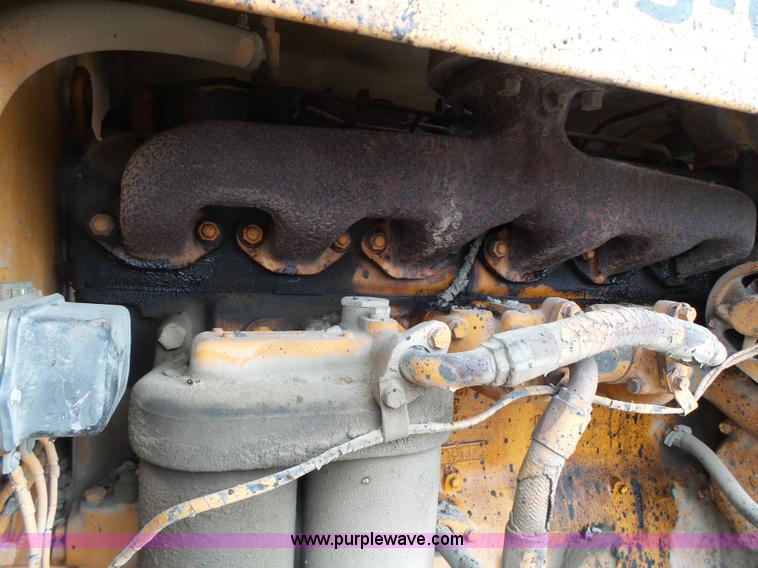 image for item L7131 1966 Allis Chalmers M100 motor grader