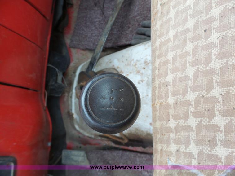 image for item L7132 1980 Chevrolet pickup truck cab and chassis