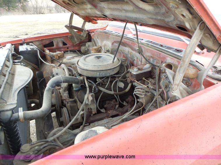 image for item L7132 1980 Chevrolet pickup truck cab and chassis