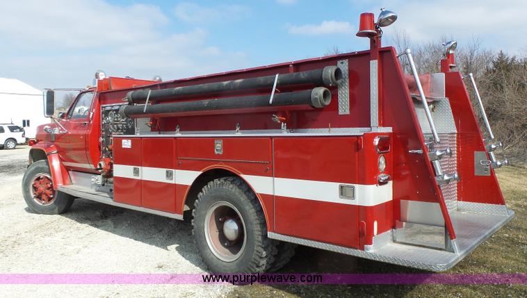 image for item L7133 1975 Chevrolet C65 fire truck