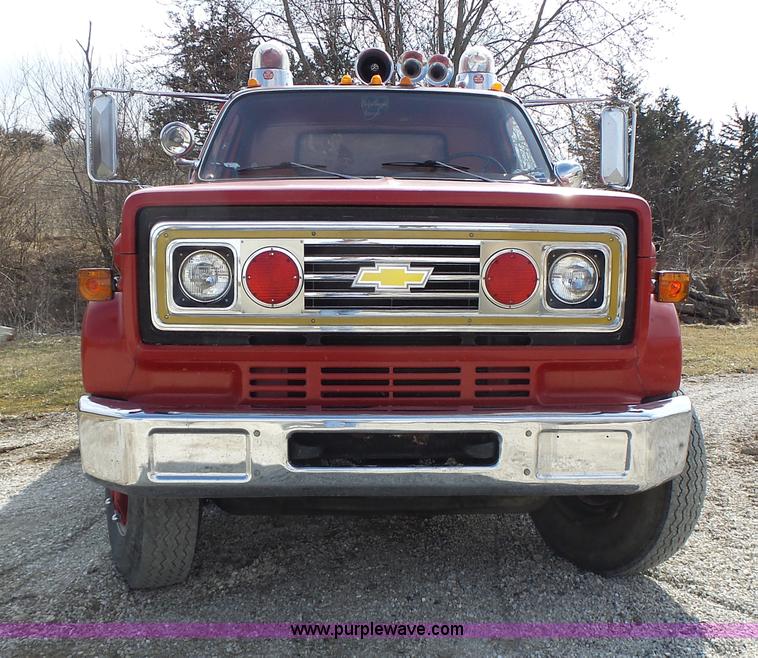 image for item L7133 1975 Chevrolet C65 fire truck