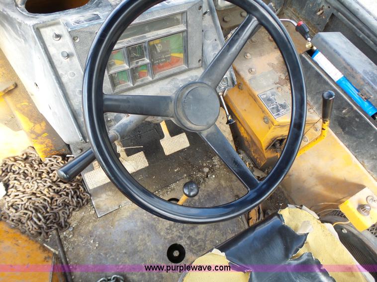 image for item L7134 1979 Case 580C backhoe