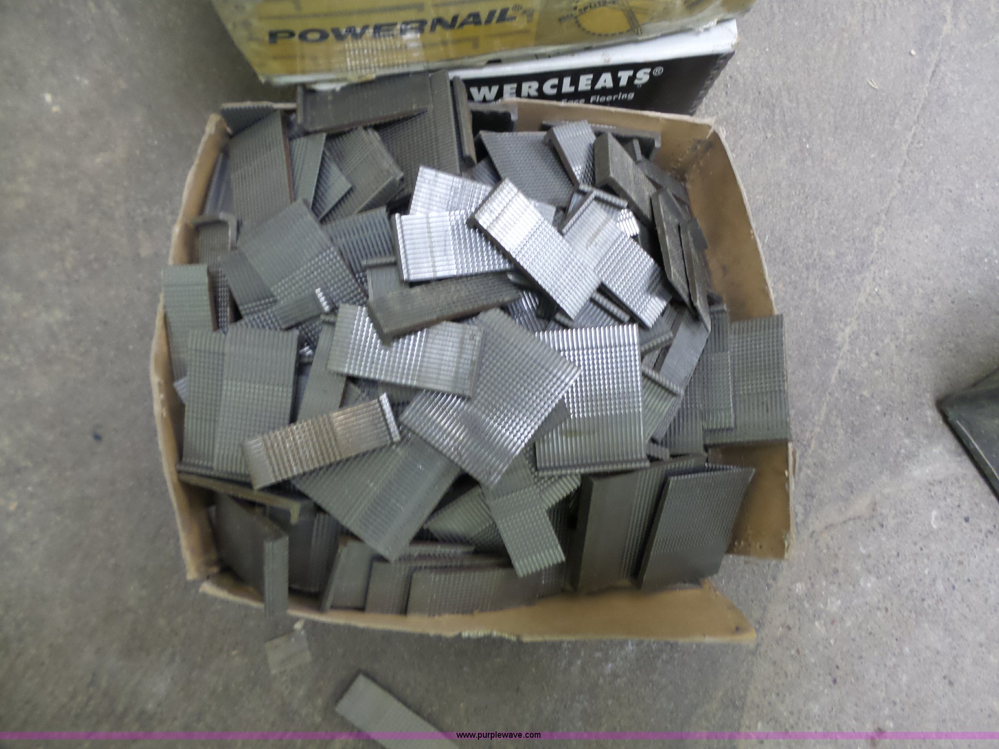 Nail guns and nails in Manhattan, KS Item BE9885 sold Purple Wave